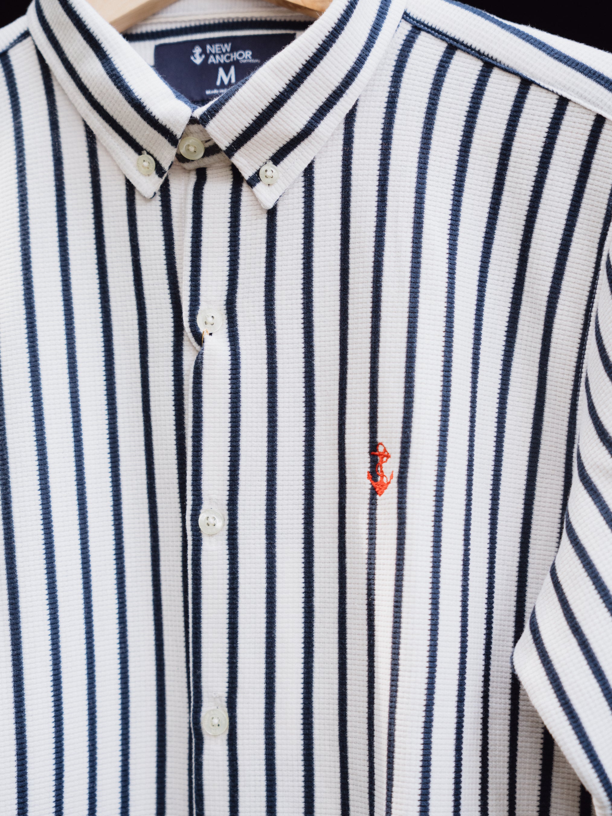 CAMISA BLANCA RAYAS NAVY