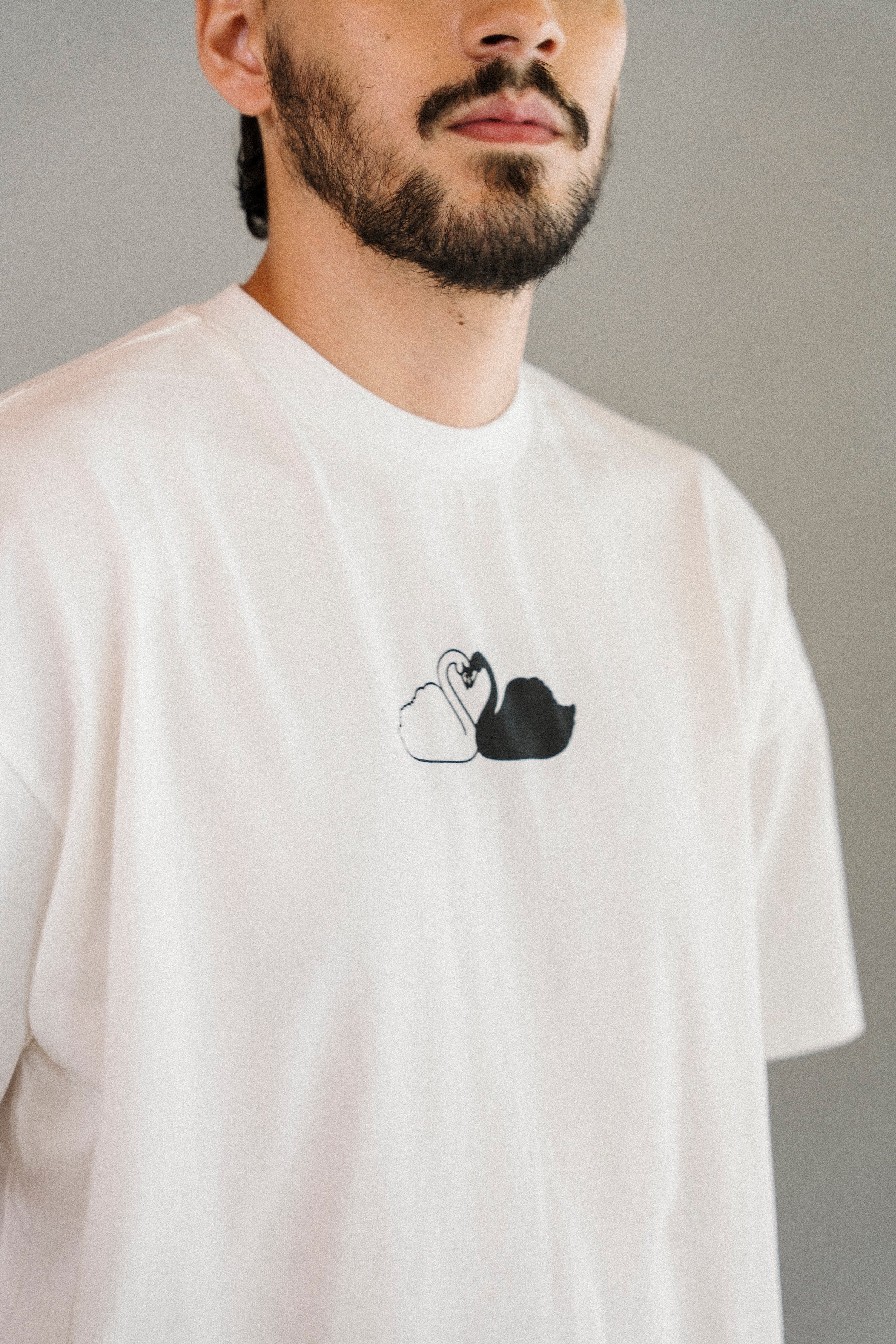 CAMISETA CISNES BLANCO