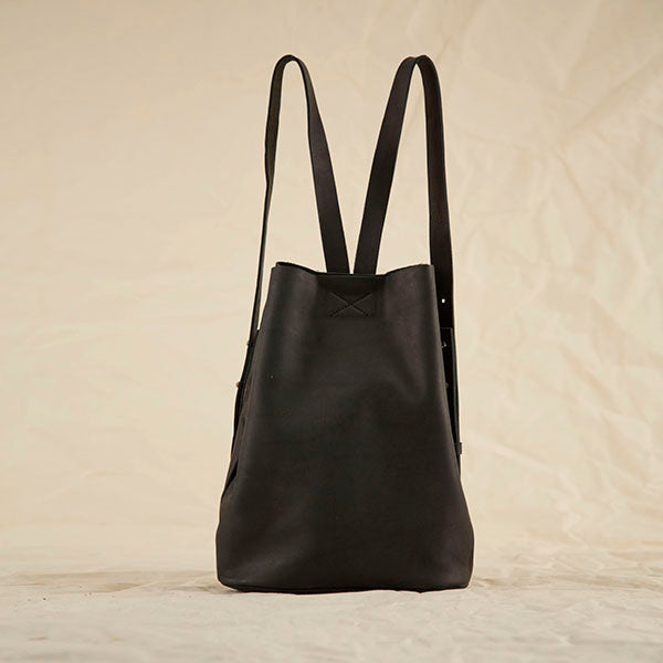 BRISKA BLACK