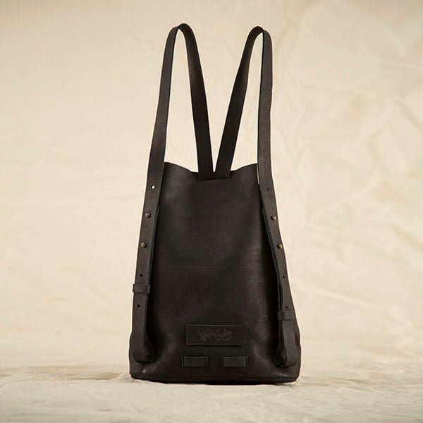 BRISKA BLACK